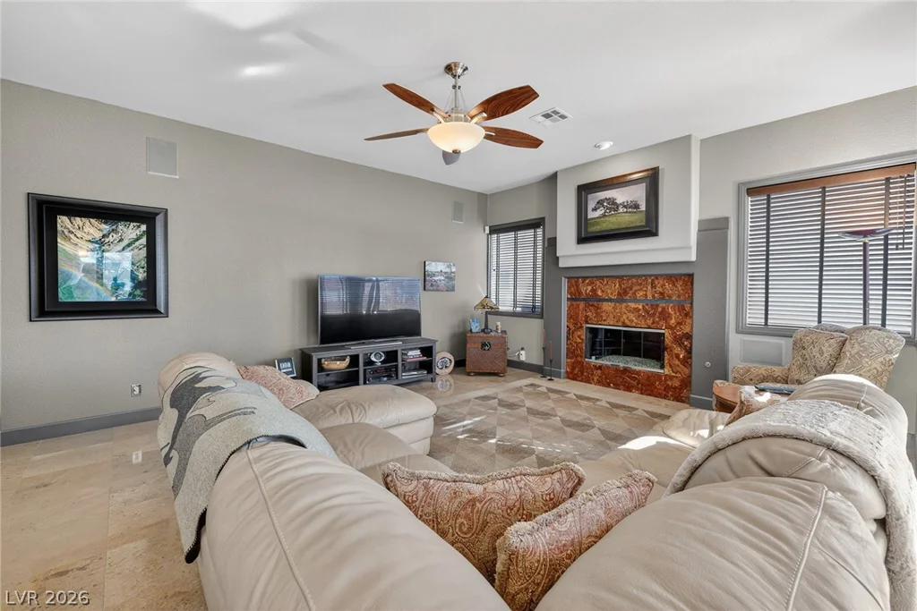 8721 Double Eagle, Las Vegas, NV 89117