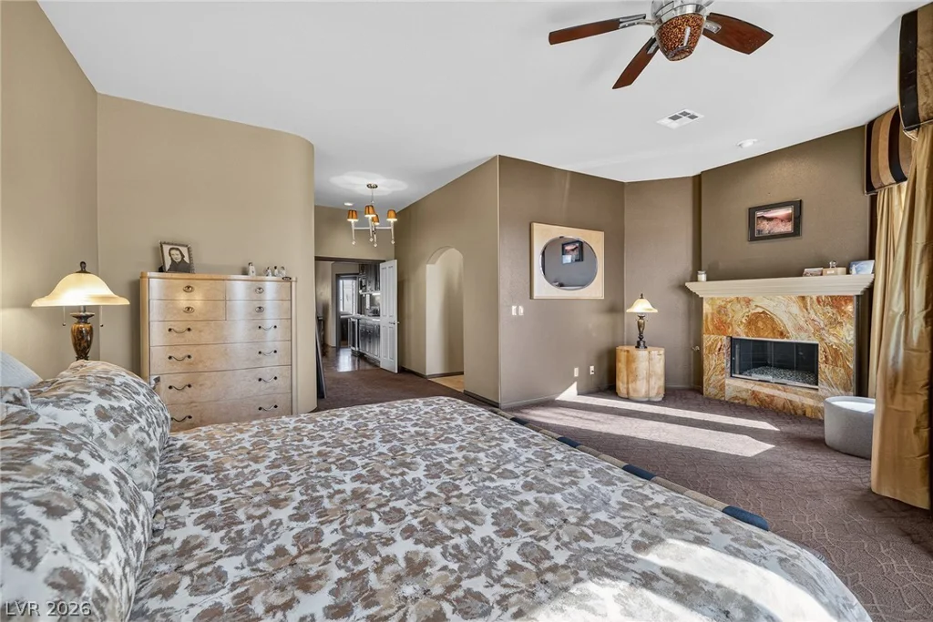 8721 Double Eagle, Las Vegas, NV 89117