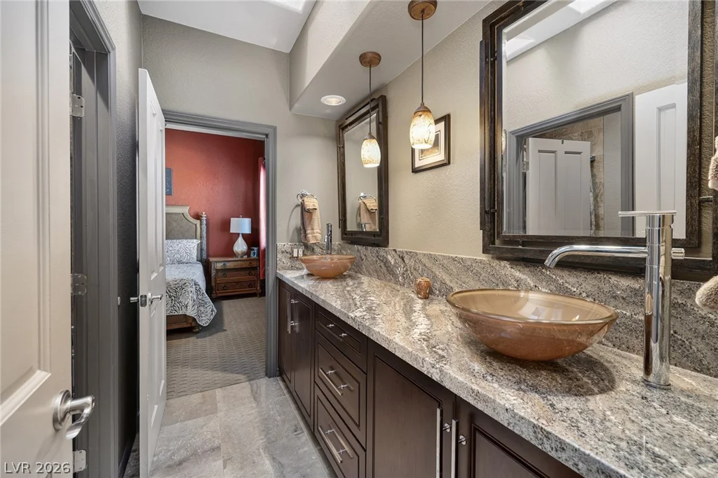 8721 Double Eagle, Las Vegas, NV 89117