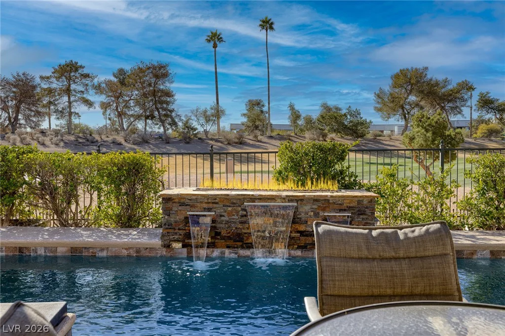 8721 Double Eagle, Las Vegas, NV 89117