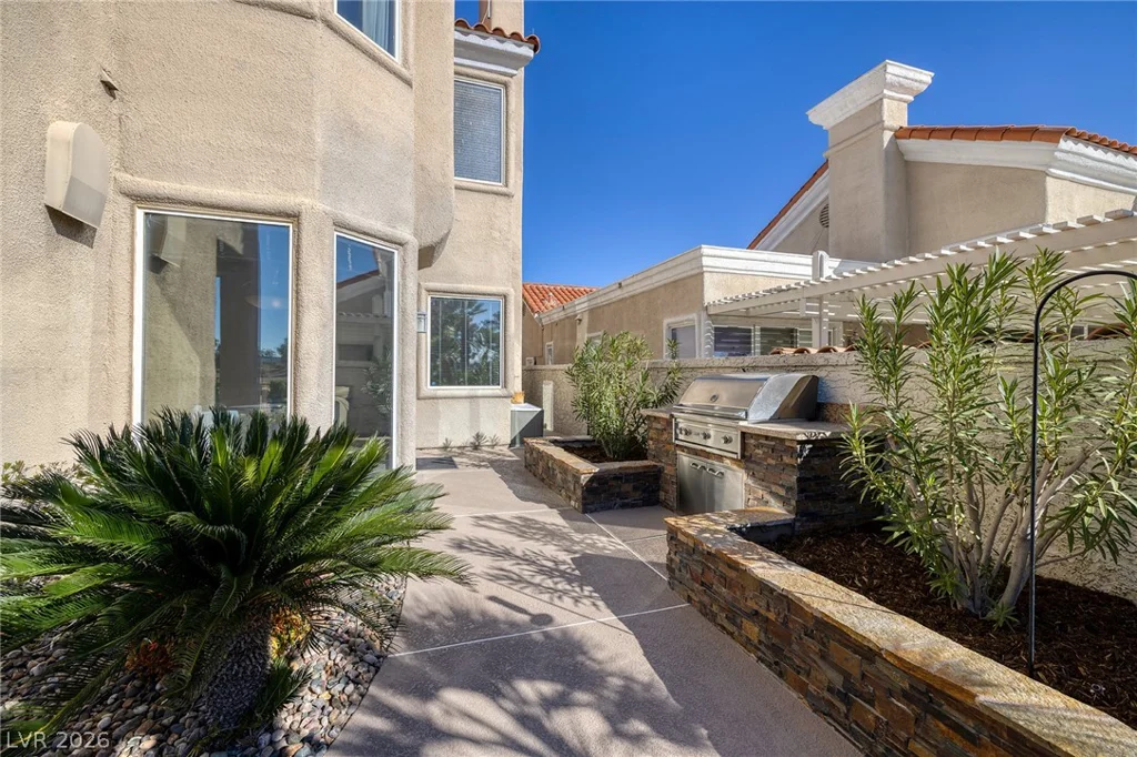 8721 Double Eagle, Las Vegas, NV 89117