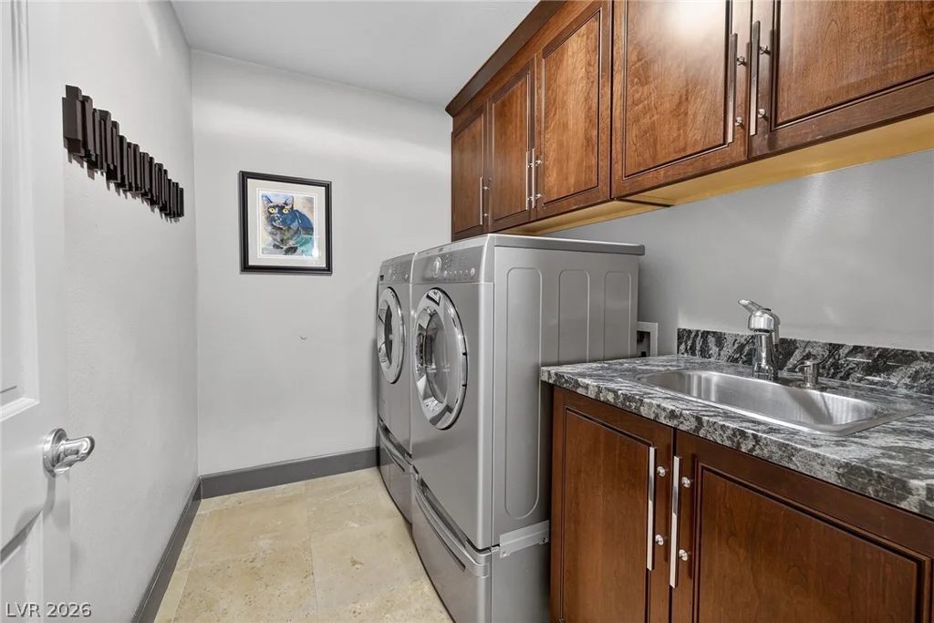 8721 Double Eagle, Las Vegas, NV 89117