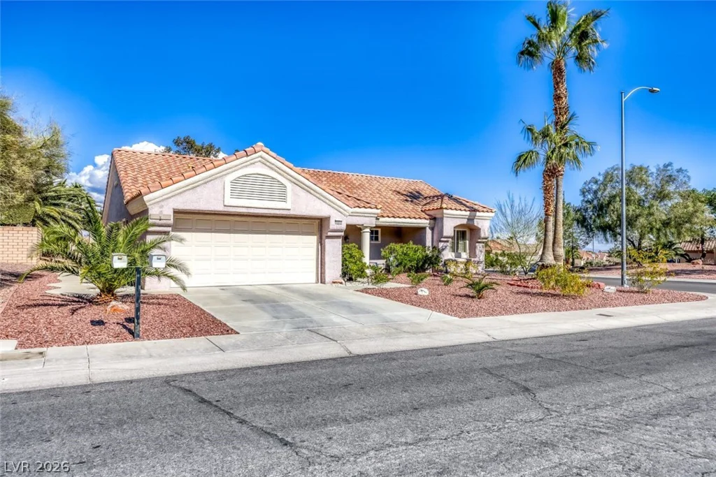 9400 Grand Mesa, Las Vegas, NV 89134