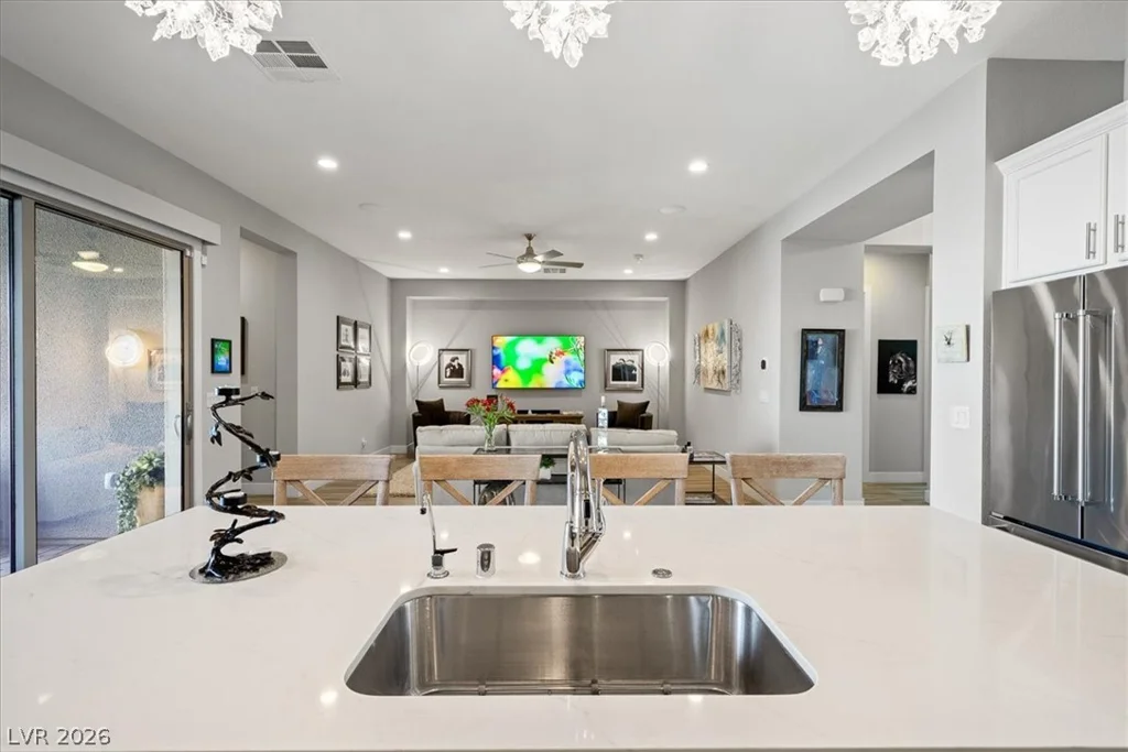 9828 IRON SKY CT, Las Vegas, NV 89148