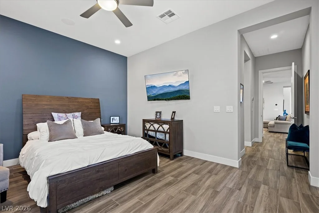 9828 IRON SKY CT, Las Vegas, NV 89148