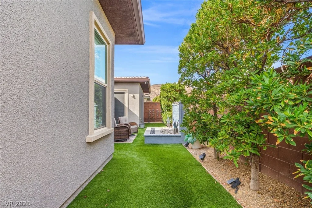 9828 IRON SKY CT, Las Vegas, NV 89148