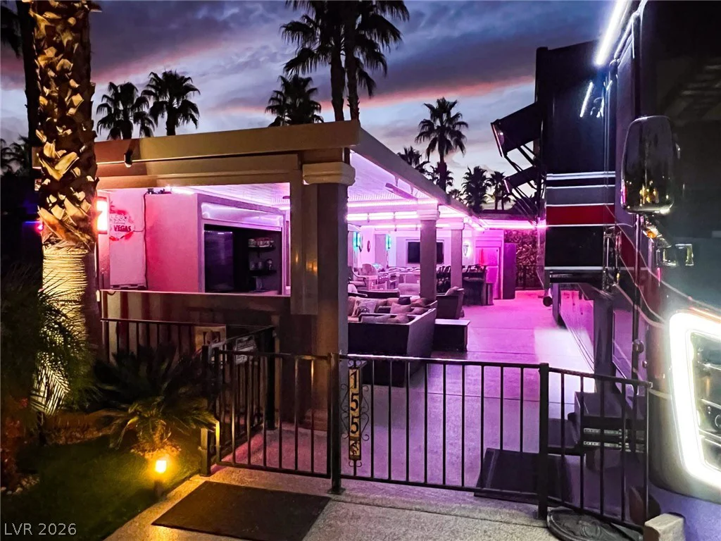 8175 Arville, Las Vegas, NV 89139