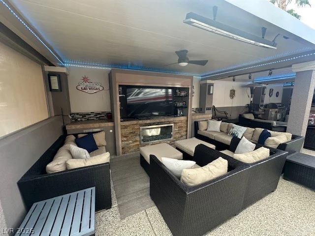 8175 Arville, Las Vegas, NV 89139