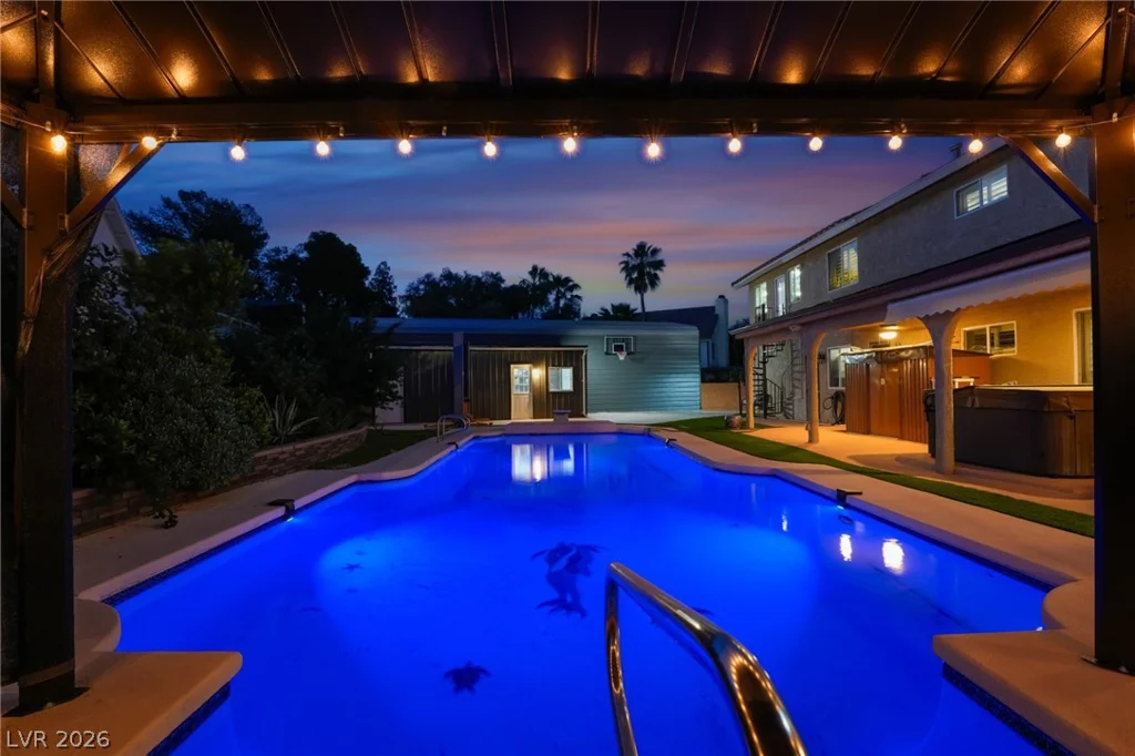 2877 Buffalo, Las Vegas, NV 89117