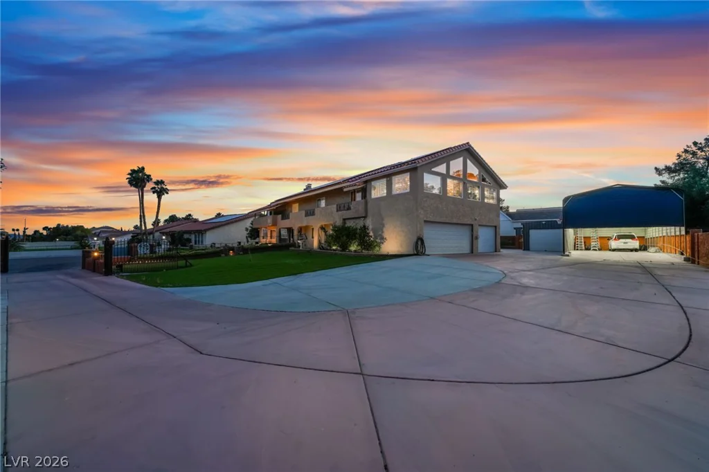 2877 Buffalo, Las Vegas, NV 89117