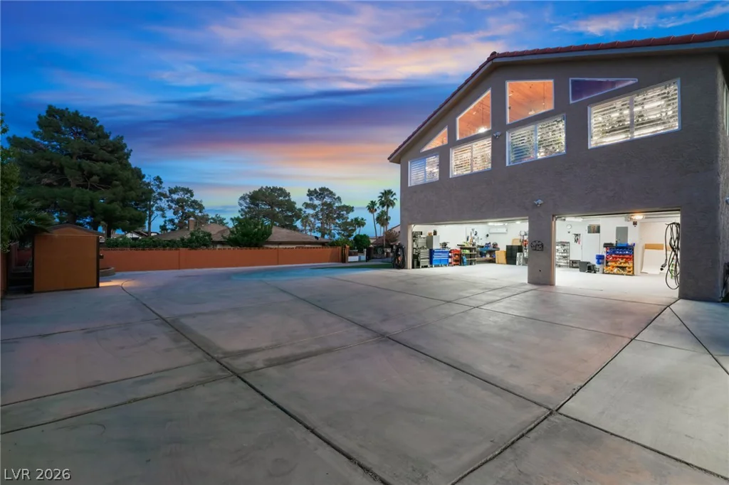 2877 Buffalo, Las Vegas, NV 89117
