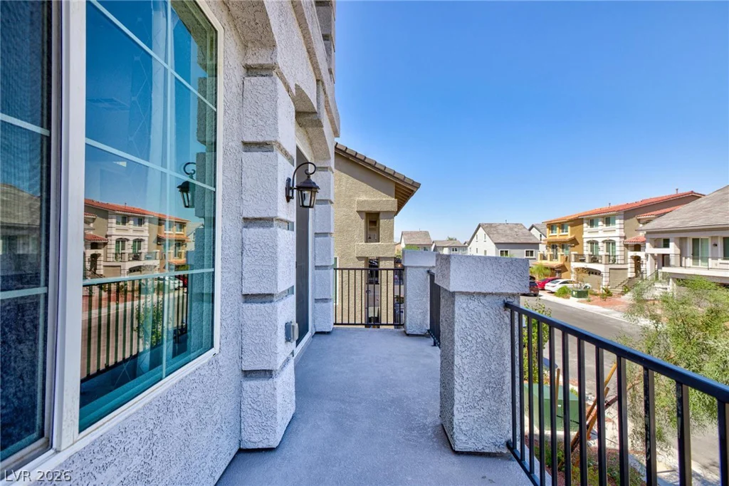 7665 Sandhaven, Las Vegas, NV 89139