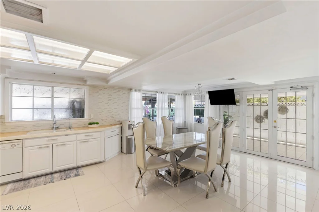 4746 Monaco, Las Vegas, NV 89121