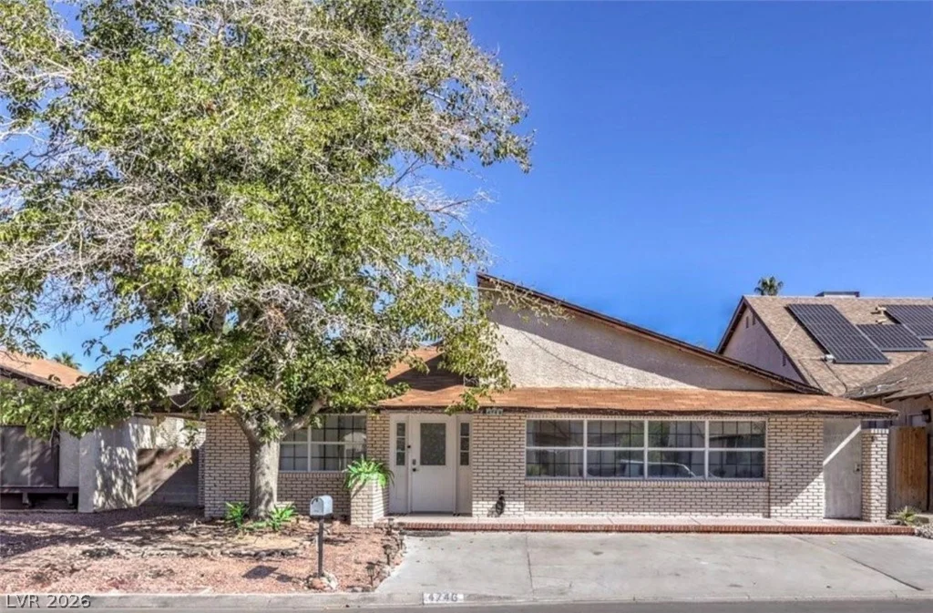 4746 Monaco, Las Vegas, NV 89121
