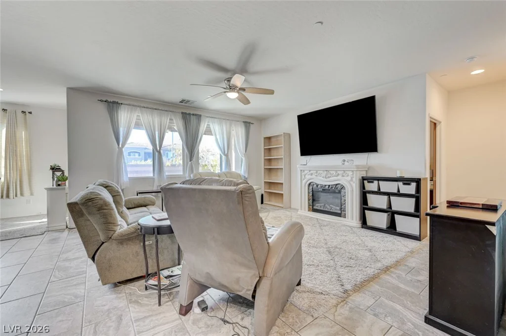 225 Piedmont Alps, Henderson, NV 89012