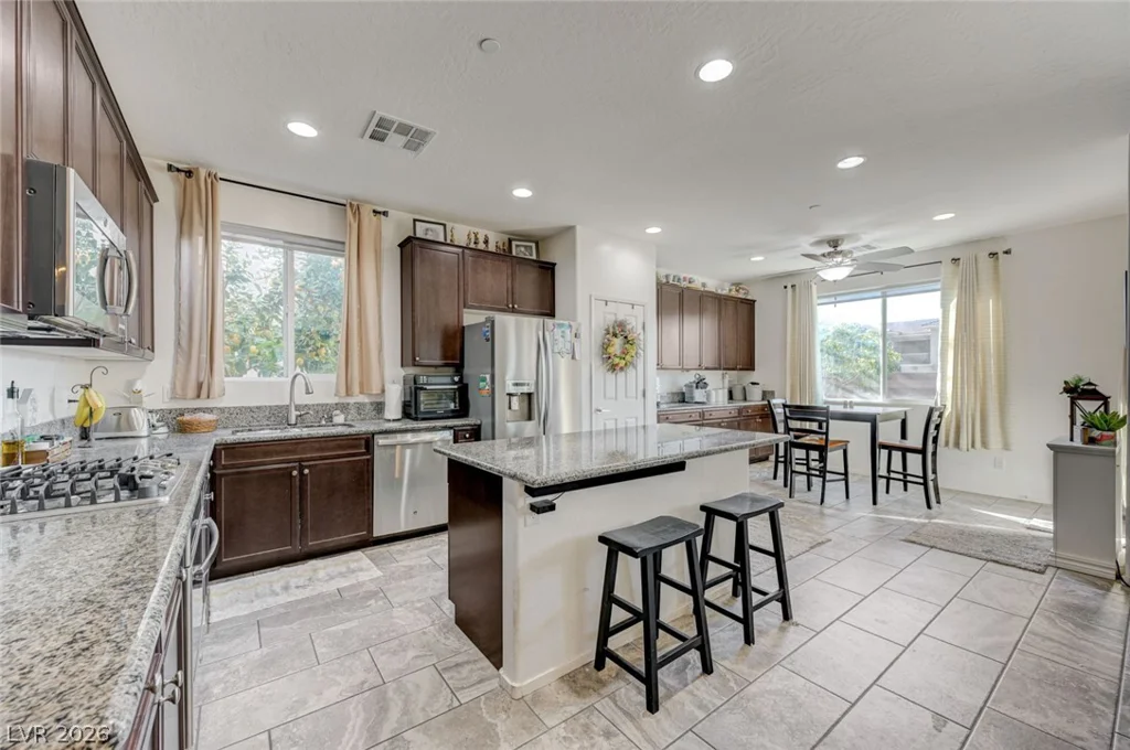225 Piedmont Alps, Henderson, NV 89012
