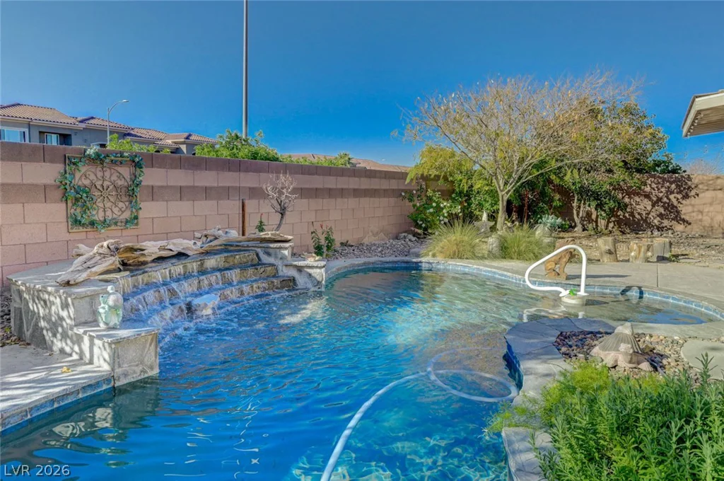 225 Piedmont Alps, Henderson, NV 89012