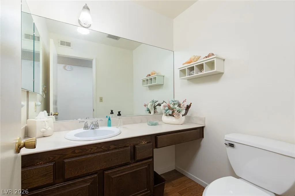 4470 Cranbrook, Las Vegas, NV 89103