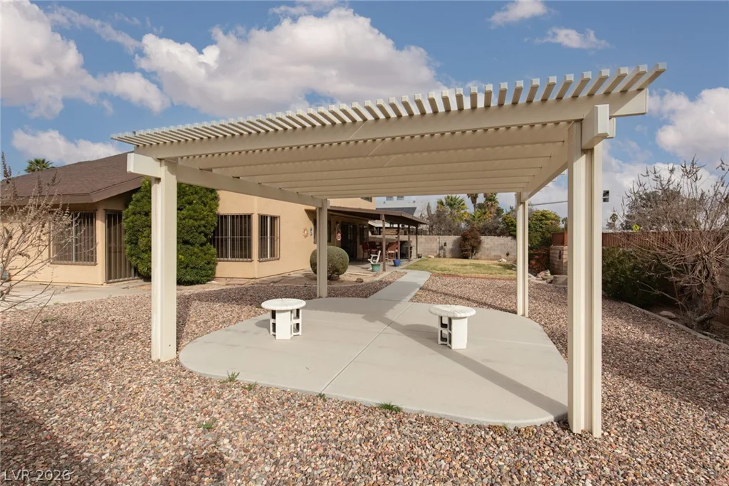 4470 Cranbrook, Las Vegas, NV 89103