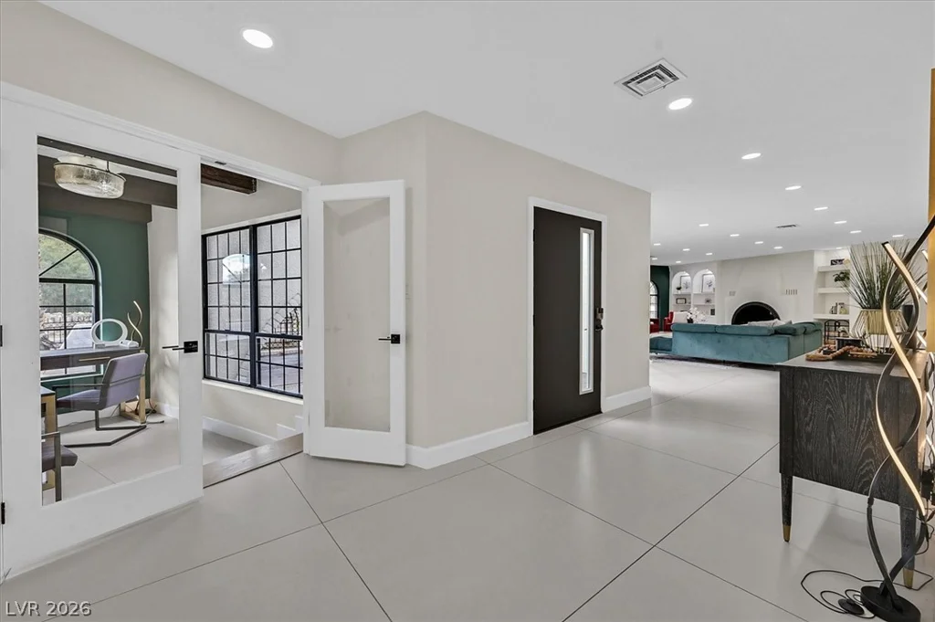 5775 Darby, Las Vegas, NV 89146