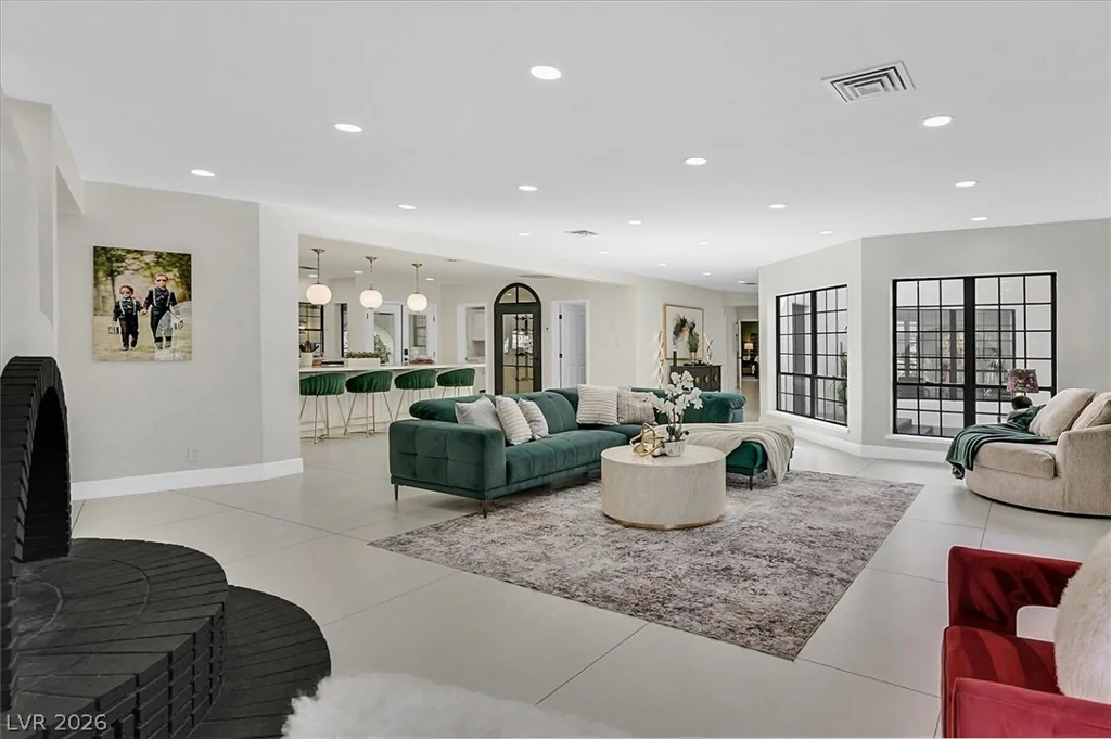 5775 Darby, Las Vegas, NV 89146