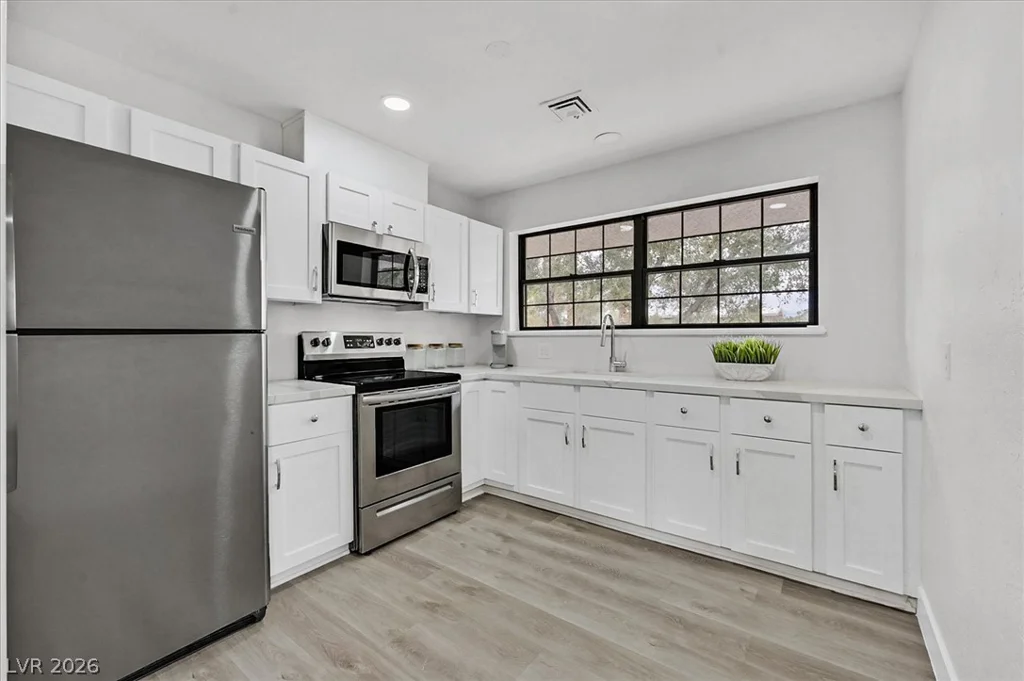 5775 Darby, Las Vegas, NV 89146