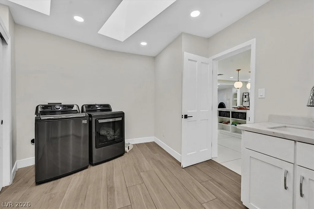5775 Darby, Las Vegas, NV 89146