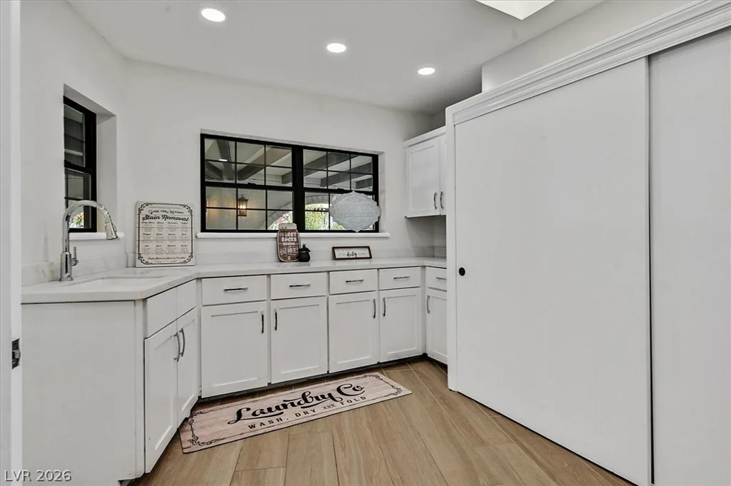 5775 Darby, Las Vegas, NV 89146