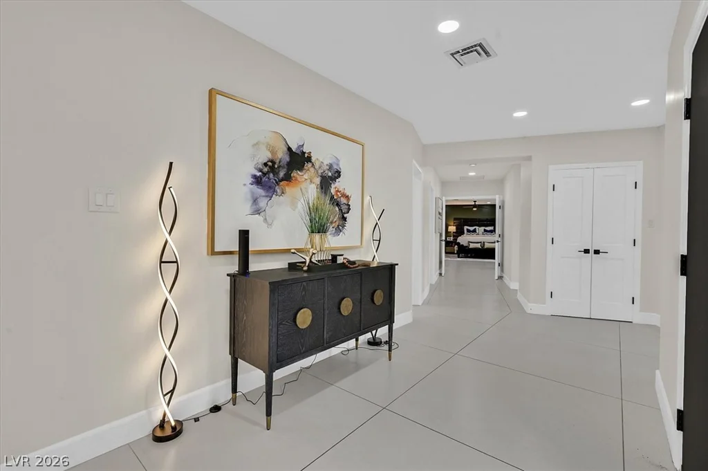 5775 Darby, Las Vegas, NV 89146