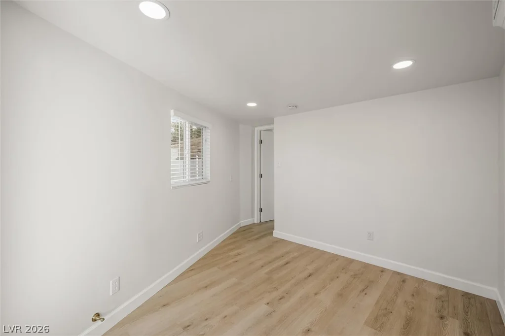 4315 Ridgedale, Las Vegas, NV 89121