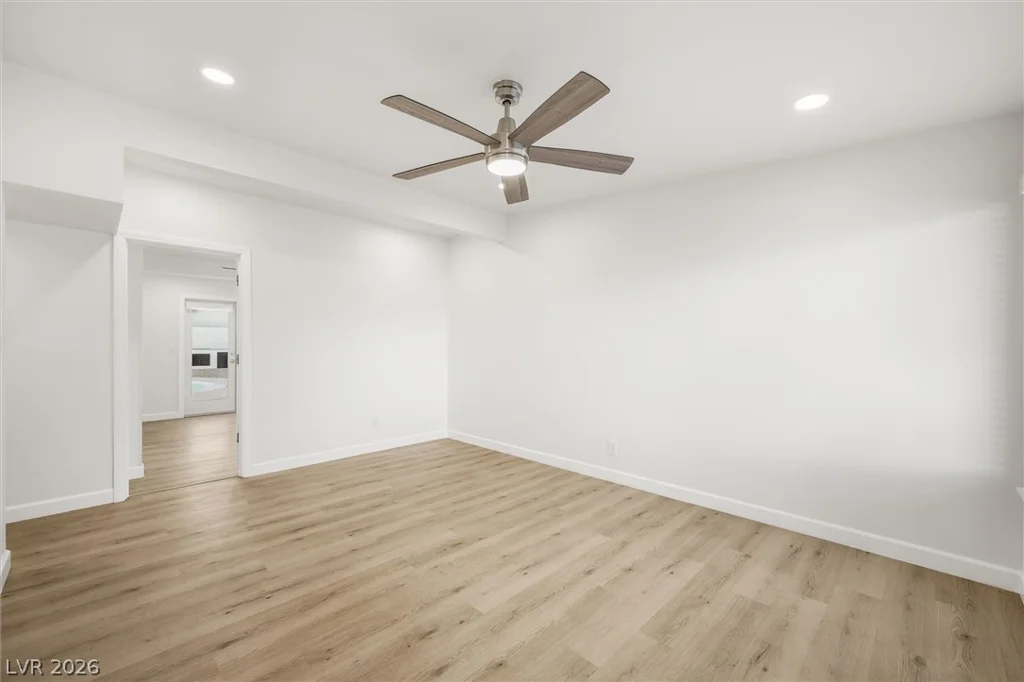 4315 Ridgedale, Las Vegas, NV 89121