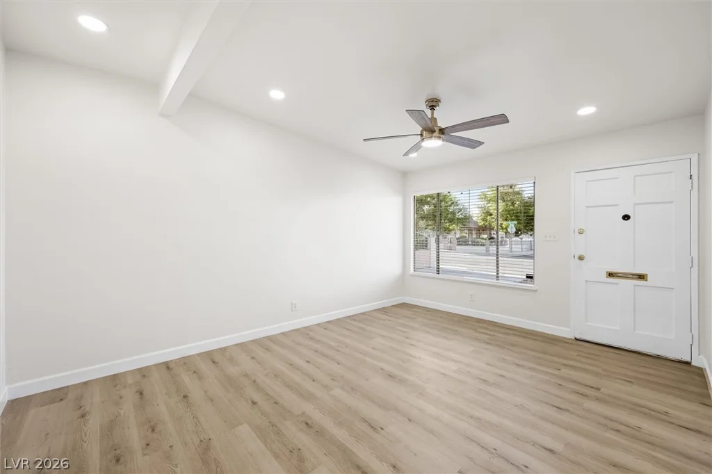 4315 Ridgedale, Las Vegas, NV 89121