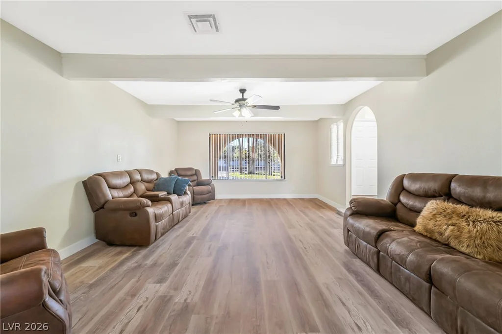 1410 Serene, Las Vegas, NV 89123