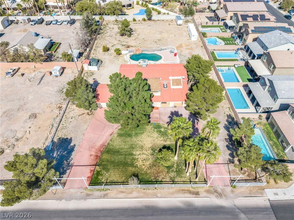 1410 Serene, Las Vegas, NV 89123