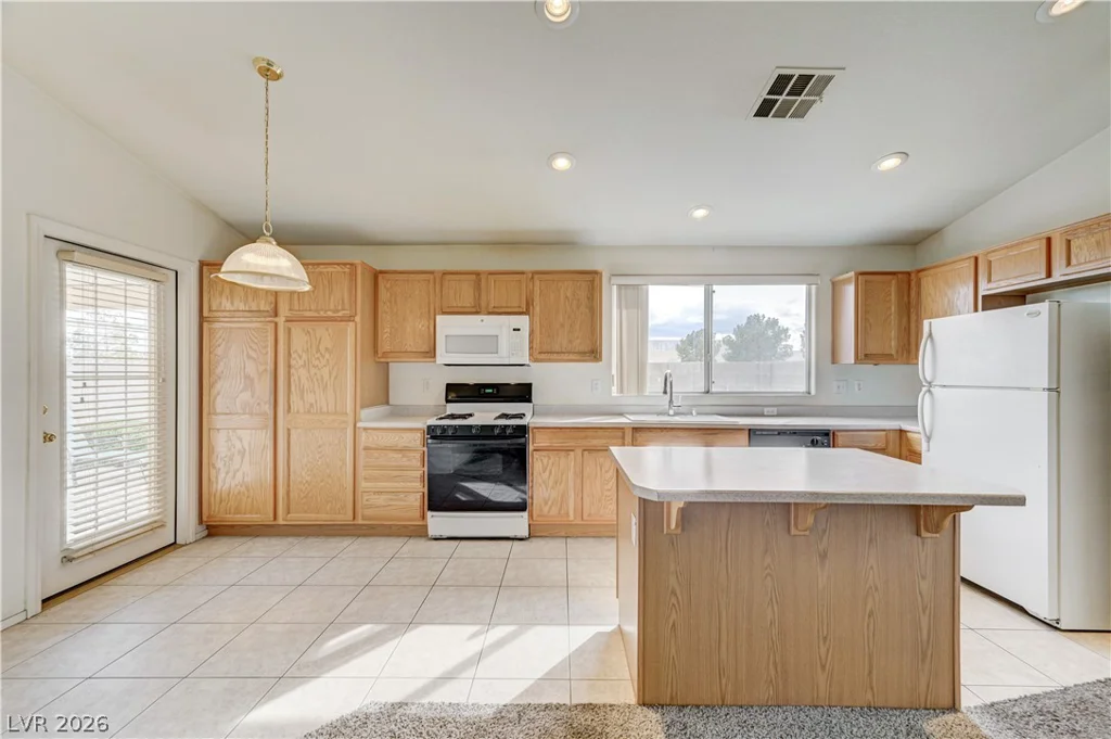 3900 Golden Glaze, Las Vegas, NV 89129