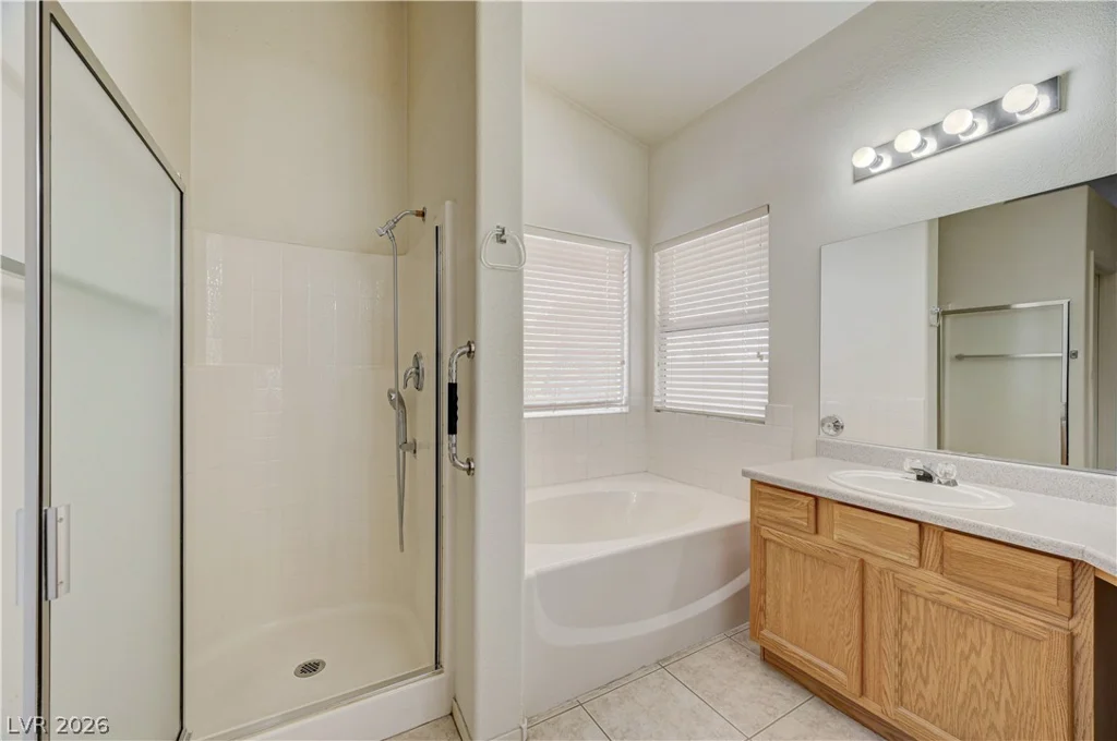 3900 Golden Glaze, Las Vegas, NV 89129