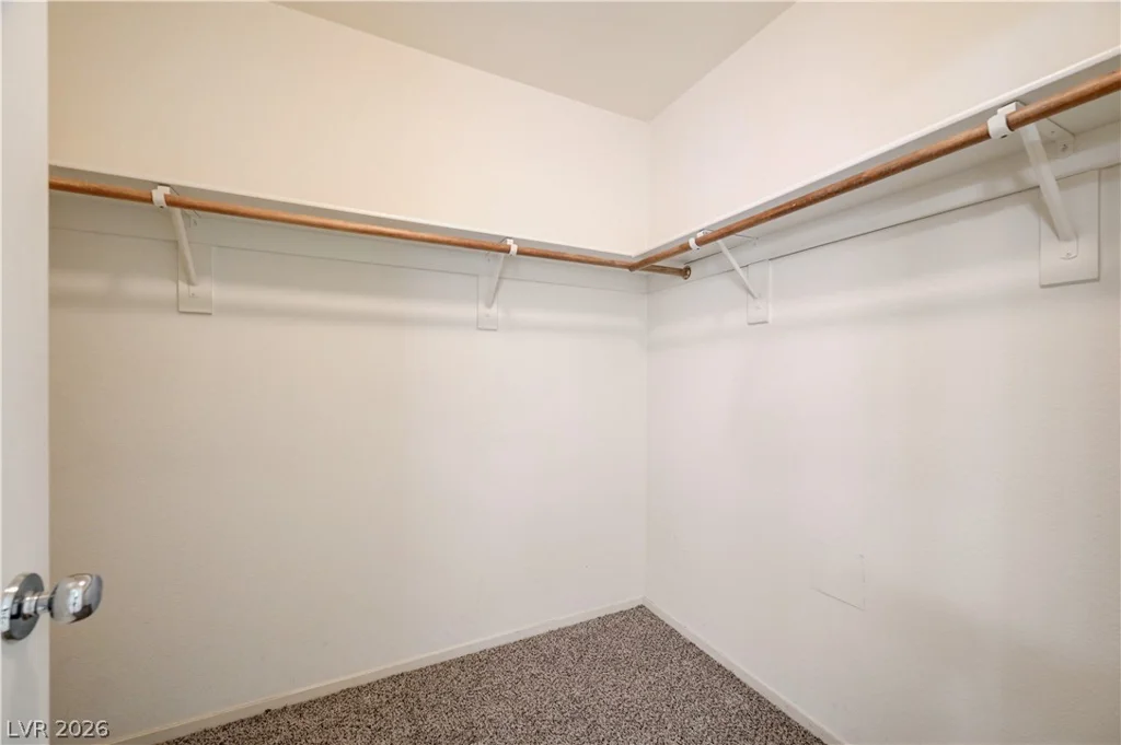 3900 Golden Glaze, Las Vegas, NV 89129