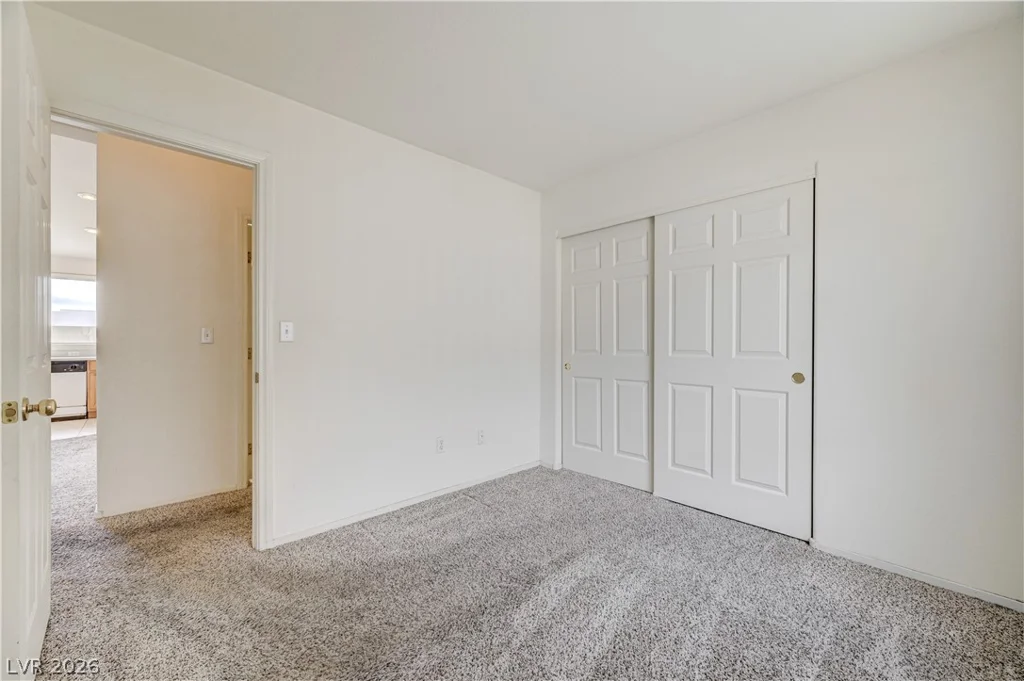 3900 Golden Glaze, Las Vegas, NV 89129