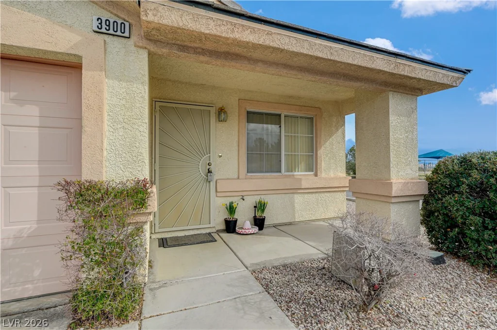 3900 Golden Glaze, Las Vegas, NV 89129
