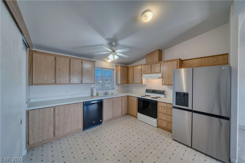 3920 Effinger, Pahrump, NV 89060