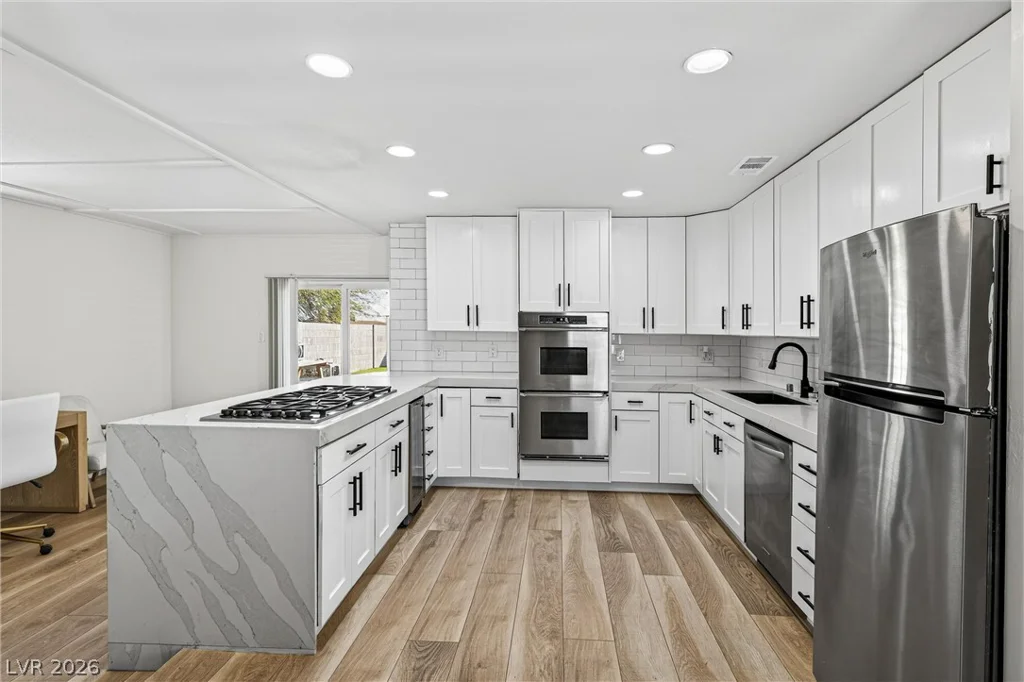 509 Palmhurst, Las Vegas, NV 89145