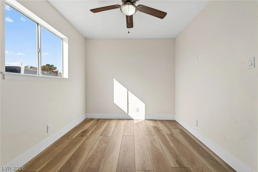 509 Palmhurst, Las Vegas, NV 89145