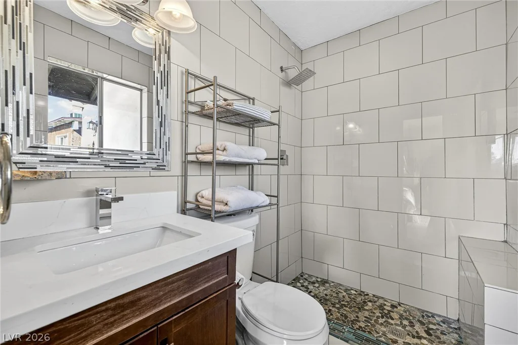 509 Palmhurst, Las Vegas, NV 89145