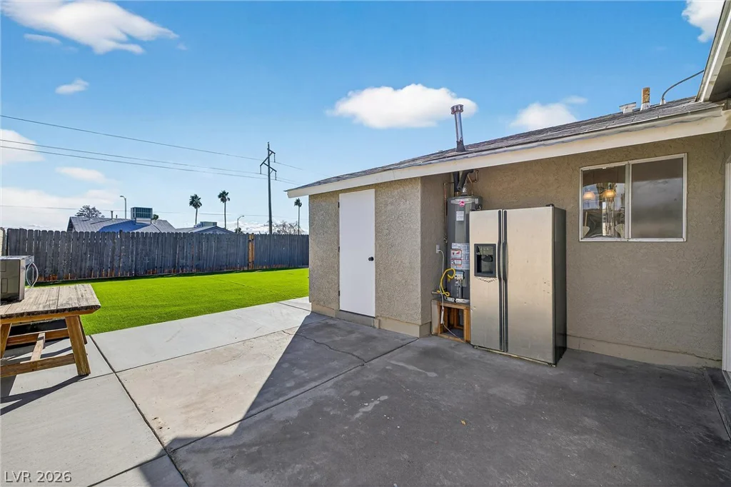 509 Palmhurst, Las Vegas, NV 89145