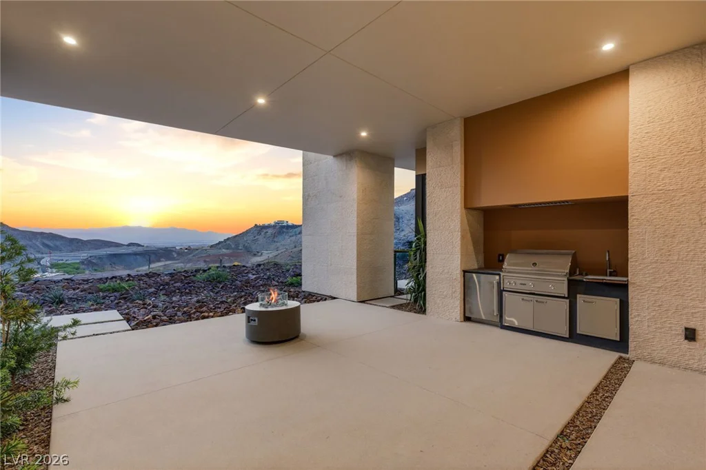 4 Kaya Canyon, Henderson, NV 89012