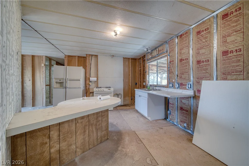 3581 Simkins, Pahrump, NV 89060