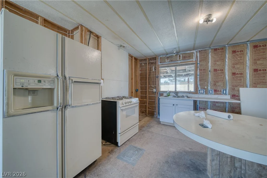 3581 Simkins, Pahrump, NV 89060