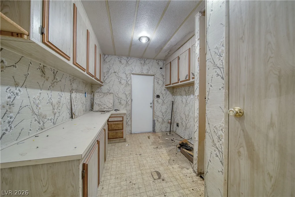 3581 Simkins, Pahrump, NV 89060