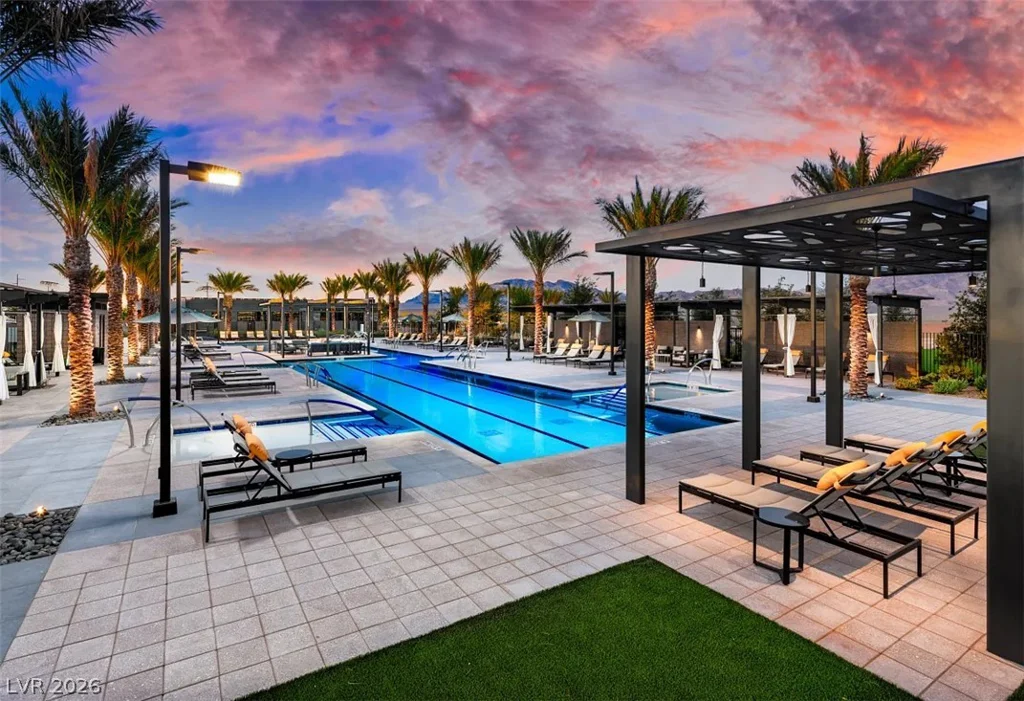 10082 Sangria Sunrise, Las Vegas, NV 89143