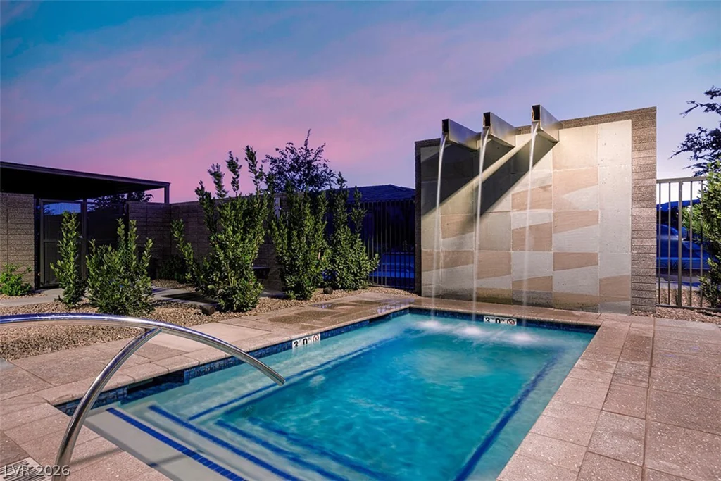 10082 Sangria Sunrise, Las Vegas, NV 89143